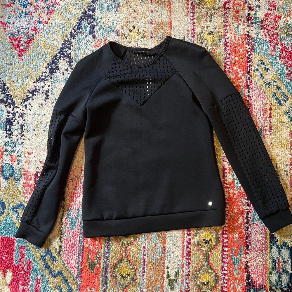 Fabletics sweatshirt, size XS, only work once. EUC
